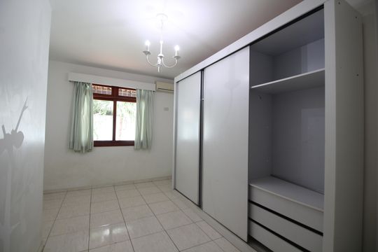 Quarto 2 de casa à venda com 4 quartos, 125m² em Freguesia (jacarepaguá), Rio de Janeiro