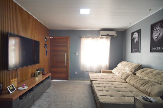 Casa à venda com 2 quartos, 80m² em Feitoria, São Leopoldo