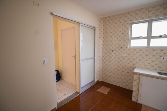 COZINHA de apartamento para alugar com 2 quartos, 62m² em Lauzane Paulista, São Paulo