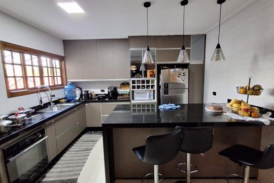 Casa à venda com 3 quartos, 164m² em Raposo Tavares, São Paulo