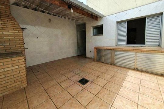 Casa à venda com 3 quartos, 150m² em Sacoma, São Paulo