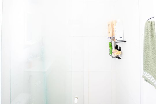Banheiro de apartamento à venda com 2 quartos, 44m² em Jardim Concordia, Diadema