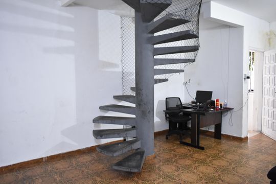 Escada de casa à venda com 2 quartos, 120m² em Vila da Saúde, São Paulo