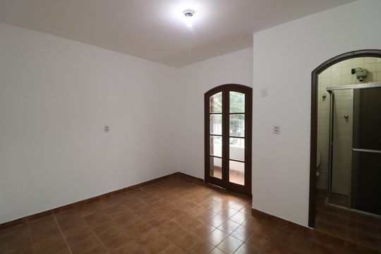 Casa para alugar com 3 quartos, 130m² em Vila Regente Feijó, São Paulo