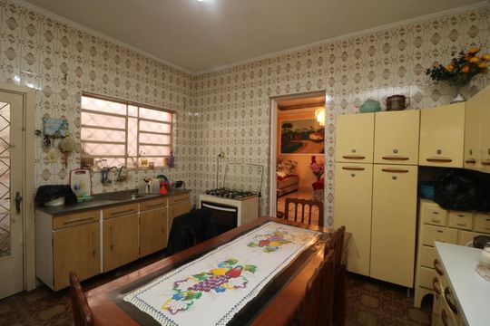 Cozinha de casa à venda com 1 quarto, 130m² em Vila Santa Virginia, São Paulo