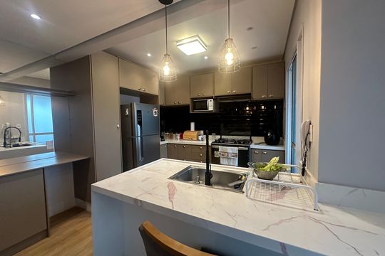 Cozinha de casa de condomínio para alugar com 3 quartos, 147m² em Chácara do Solar Iii, Santana de Parnaíba