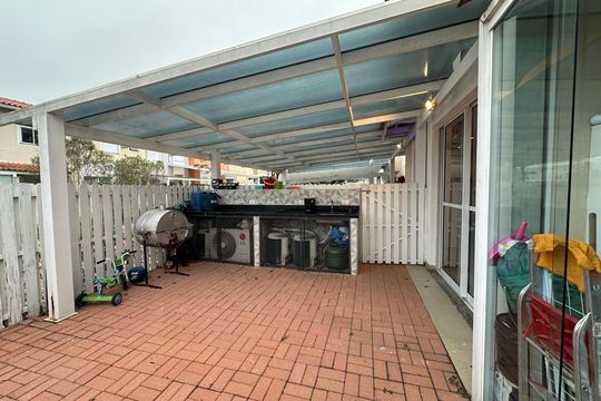 Quintal de casa de condomínio para alugar com 3 quartos, 147m² em Chácara do Solar Iii, Santana de Parnaíba