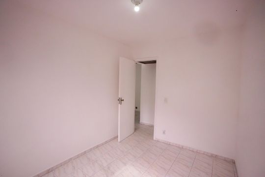 Quarto 2 de apartamento à venda com 2 quartos, 60m² em Taquara, Rio de Janeiro