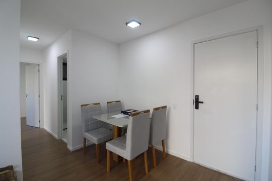 Sala de apartamento à venda com 2 quartos, 64m² em Barra Olímpica, Rio de Janeiro