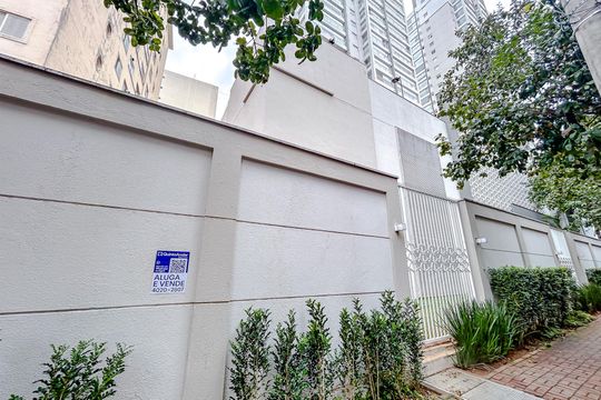 Fachada com Plaquinha de apartamento à venda com 3 quartos, 102m² em Parque São Jorge, São Paulo