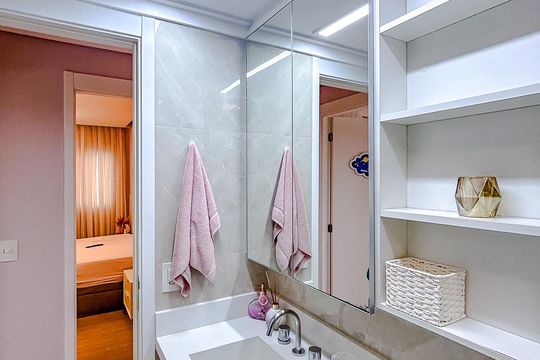 Banheiro de apartamento à venda com 3 quartos, 102m² em Parque São Jorge, São Paulo