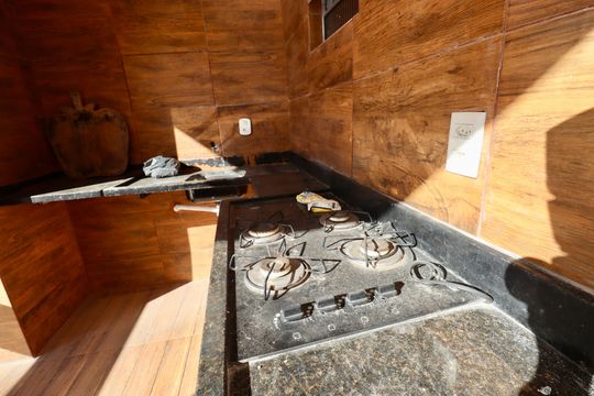 Área gourmet de casa para alugar com 5 quartos, 350m² em Itapuã, Salvador