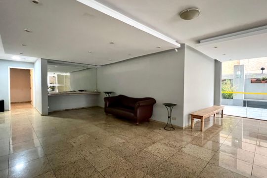 Hall de entrada de apartamento para alugar com 3 quartos, 107m² em Jardins, São Paulo