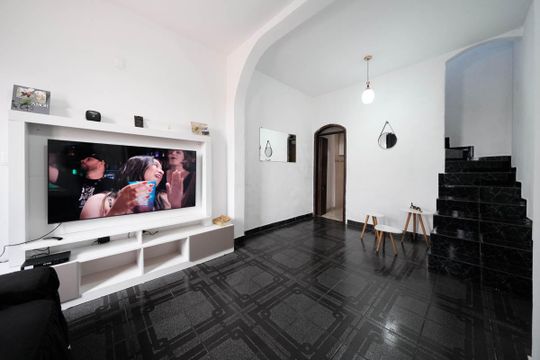 Sala de casa à venda com 2 quartos, 138m² em Jardim Fernandes, São Paulo