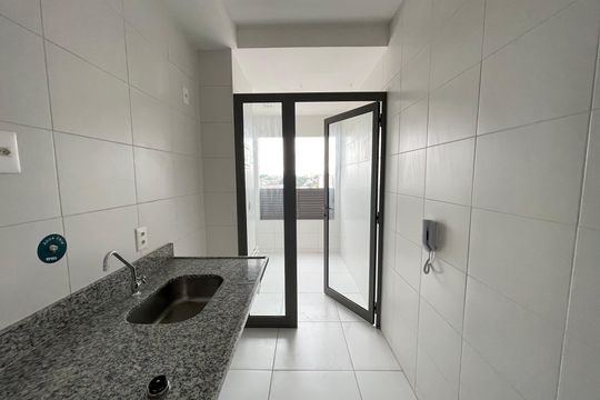 Cozinha de apartamento para alugar com 1 quarto, 45m² em Vila Sonia, São Paulo