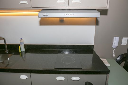 Sala e Cozinha de apartamento à venda com 2 quartos, 40m² em Perdizes, São Paulo