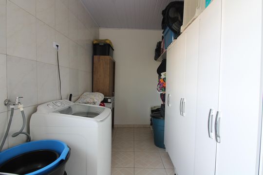 Área de Serviço casa 1 de casa à venda com 4 quartos, 161m² em Vila Araguaia, São Paulo