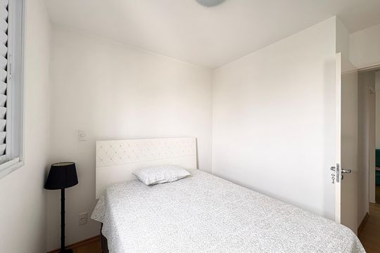 Quarto 2 de apartamento à venda com 2 quartos, 47m² em Vila Cruz das Almas, São Paulo