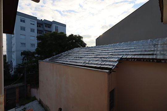 Vista da Suíte de casa à venda com 2 quartos, 150m² em Cristo Redentor, Porto Alegre