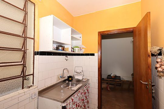 Cozinha de casa à venda com 2 quartos, 150m² em Cristo Redentor, Porto Alegre