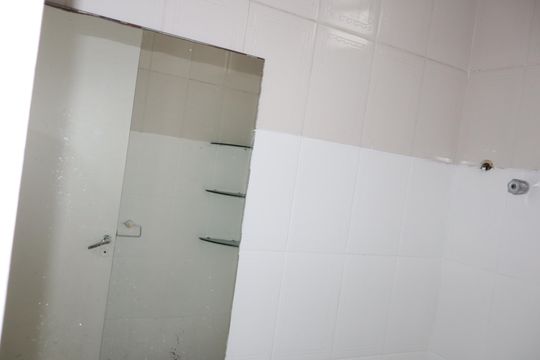 Banheiro de casa para alugar com 1 quarto, 40m² em Vila Lucia, São Paulo