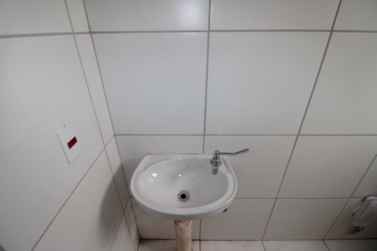 Banheiro de apartamento à venda com 1 quarto, 35m² em Cidade Nova São Miguel, São Paulo