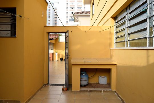 Área de Serviço de casa à venda com 4 quartos, 351m² em Sumaré, São Paulo