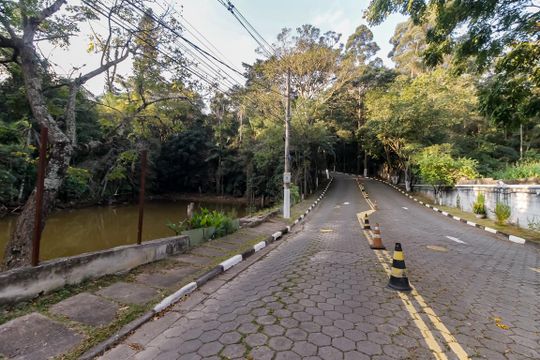 Área comum de casa de condomínio para alugar com 3 quartos, 250m² em Jardim Mirna, Taboão da Serra