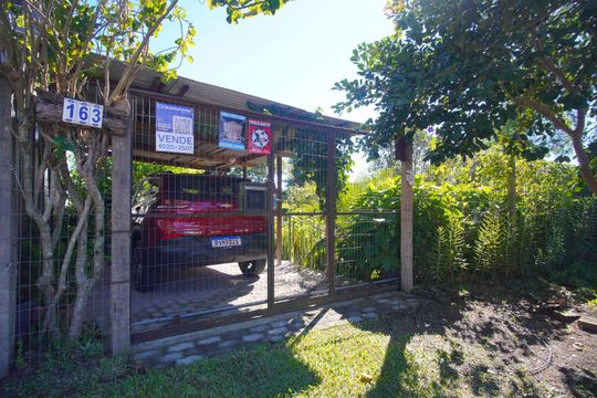 Fachada de casa à venda com 1 quarto, 70m² em Campestre, São Leopoldo