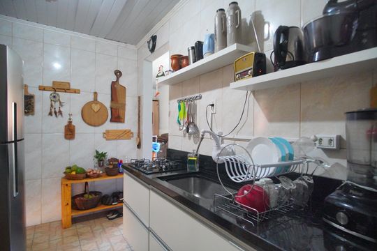 Cozinha de casa à venda com 1 quarto, 70m² em Campestre, São Leopoldo