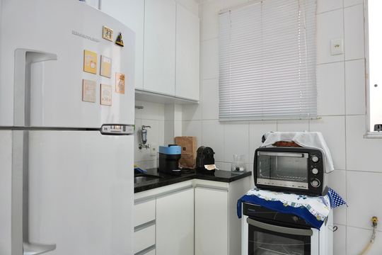 Cozinha  de apartamento à venda com 3 quartos, 81m² em Sagrada Família, Belo Horizonte