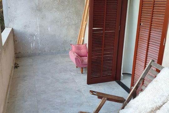 Varanda de casa à venda com 4 quartos, 700m² em Vivenda, Jundiaí