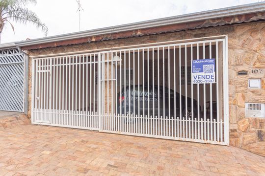 Fachada de casa à venda com 3 quartos, 160m² em Parque Residencial Vila União, Campinas