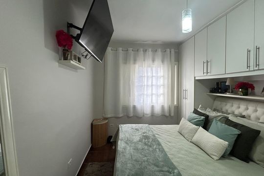 Quarto 1 de casa à venda com 3 quartos, 120m² em Vila Campo Grande, São Paulo
