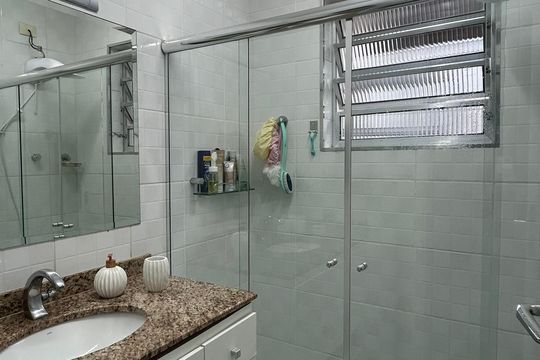 Banheiro Social de casa à venda com 3 quartos, 120m² em Vila Campo Grande, São Paulo