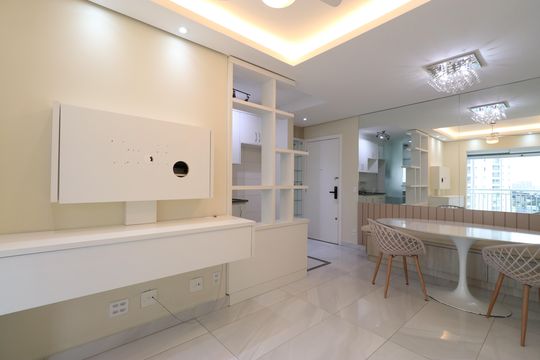 Sala de apartamento à venda com 2 quartos, 60m² em Água Branca, São Paulo