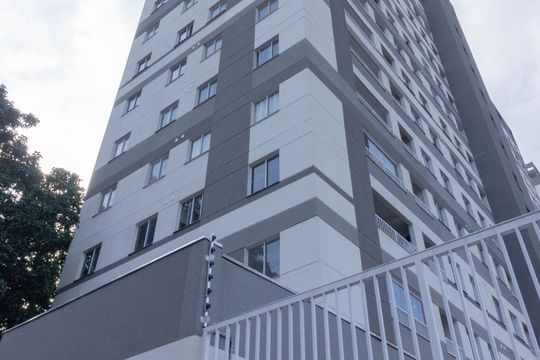 Fachada de apartamento para alugar com 2 quartos, 34m² em Jardim Jaragua (sao Domingos), São Paulo