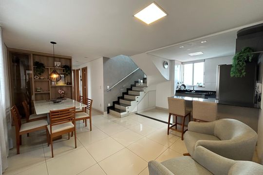 Sala/cozinha de apartamento para alugar com 3 quartos, 150m² em Serrano, Belo Horizonte