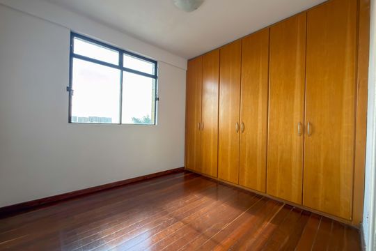 Sala de apartamento à venda com 3 quartos, 112m² em Eldorado, Contagem