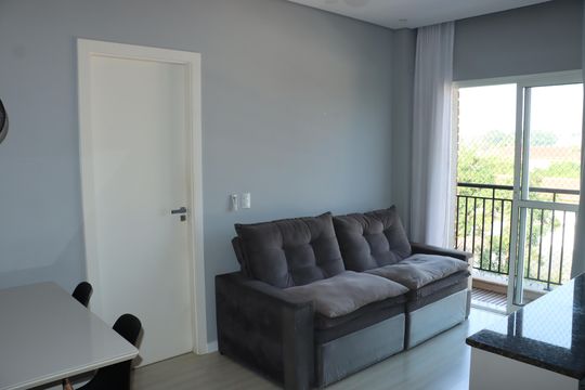 Apartamento para alugar com 1 quarto, 37m² em Vilarejo, Cotia
