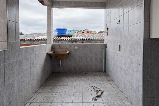 Casa à venda com 4 quartos, 450m² em Vila Souza, São Paulo