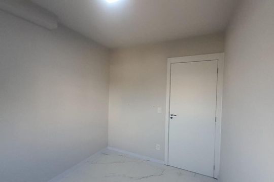 Quarto 1 de apartamento para alugar com 2 quartos, 56m² em Niterói, Canoas