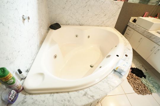 Casa à venda com 4 quartos, 200m² em Bairro Santa Rita, Goiânia