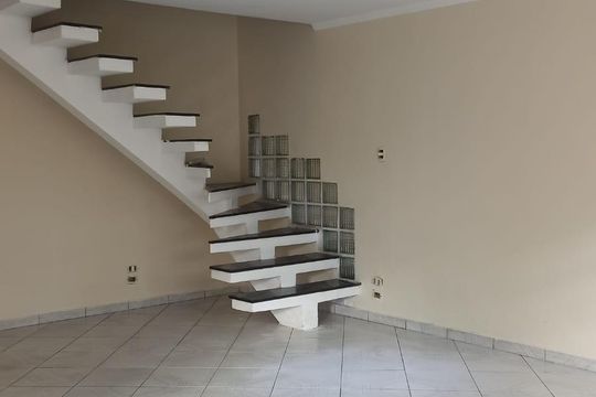 Sala de casa à venda com 4 quartos, 400m² em Jardim Anhembi, Barueri