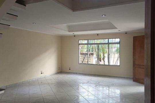 Casa à venda com 4 quartos, 400m² em Jardim Anhembi, Barueri