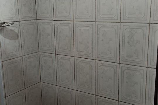 Banheiro de casa à venda com 4 quartos, 400m² em Jardim Anhembi, Barueri