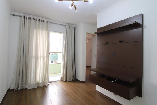Apartamento à venda com 2 quartos, 47m² em Jardim Santa Teresinha, São Paulo