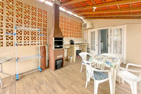 Área gourmet de apartamento para alugar com 1 quarto, 40m² em Daniela, Florianópolis