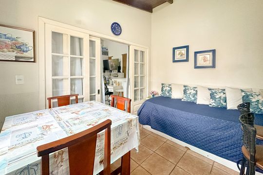Sala  de apartamento para alugar com 1 quarto, 40m² em Daniela, Florianópolis