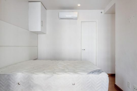 Suíte de apartamento à venda com 2 quartos, 58m² em Jardim do Salso, Porto Alegre